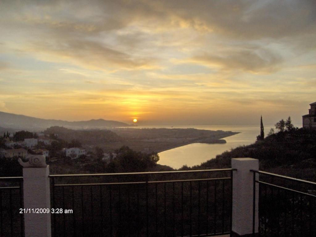La Torrecica, Con Caracter Andaluz Y Magnificas Vistas Al Mar Y Sierra Nevada Villa Salobreña Buitenkant foto